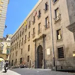 Centro Storico S Chiara House *
