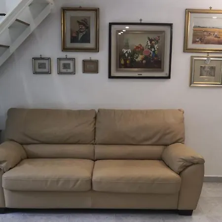 Centro Storico S Chiara House * Naples